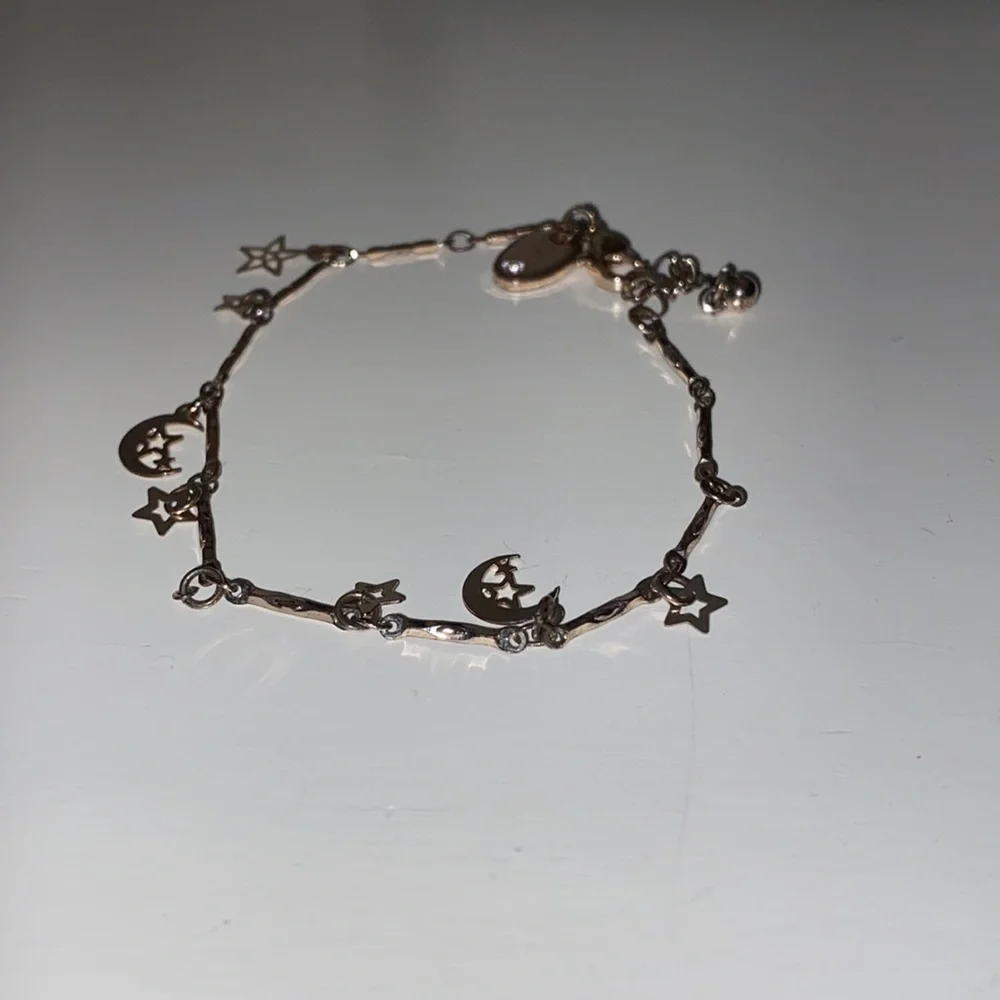 4 PACK of silver bracelets - Picture 3 of 5